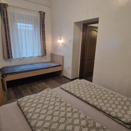 Bem Downtown Apartment Дебрецен Стая снимка